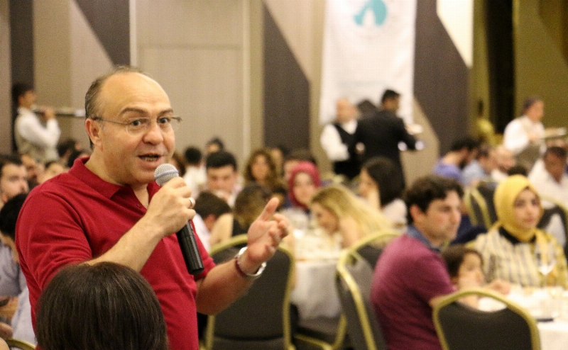 Üsküdar Üniversitesi Ailesi Geleneksel İftar Yemeğinde Buluştu… 11