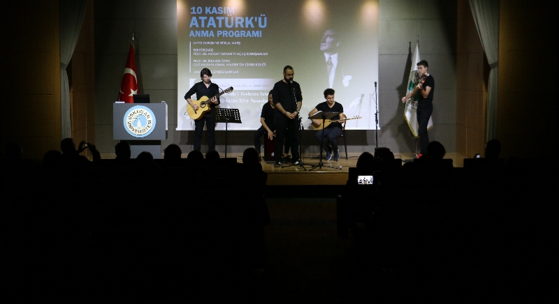 Atatürk sevdiği şarkılarla anıldı… 4
