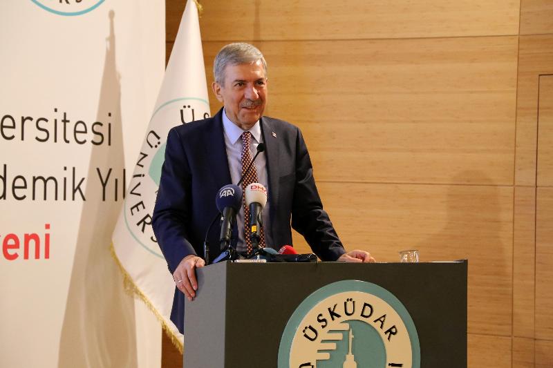 Yeni akademik yılın açılış dersi Sağlık Bakanı Dr. Ahmet Demircan’dan 3