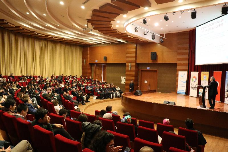 Rektör Prof. Dr. Nevzat Tarhan’dan Eğitimcilere “Değerler Eğitimi” Konferansı