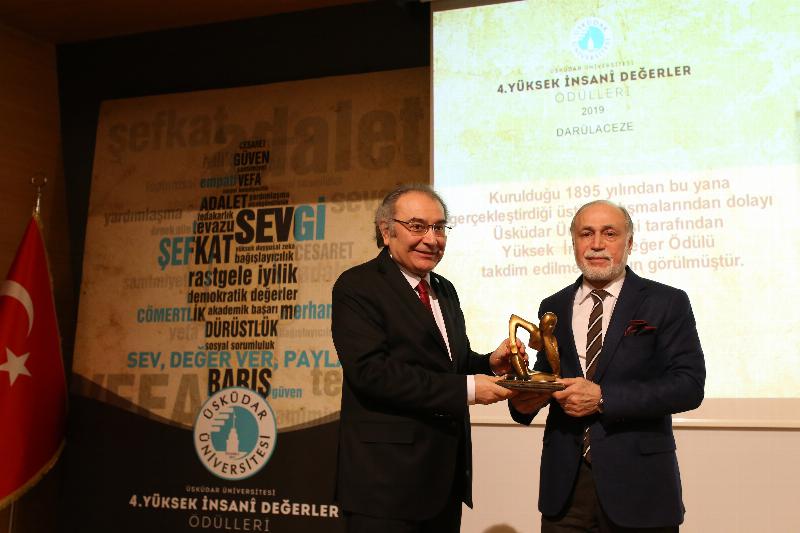 Üsküdar Üniversitesi, ‘Yüksek İnsani Değerleri’ 4. kez ödüllendirdi 5