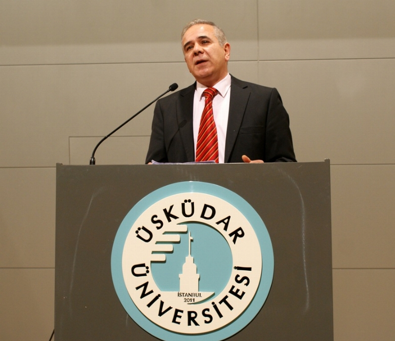 Yılın 'Siyaset Bilimci Ödülü' Prof. Dr. Mithat Baydur’un 2
