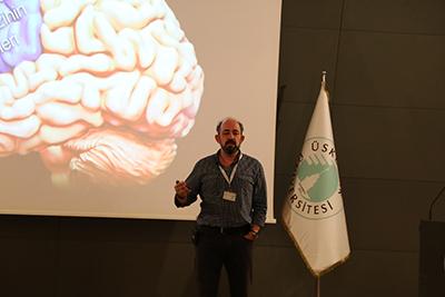 Prof. Dr. Sinan Canan: “Sosyal etkileşimler beyni daha çok aktifleştiriyor” 2