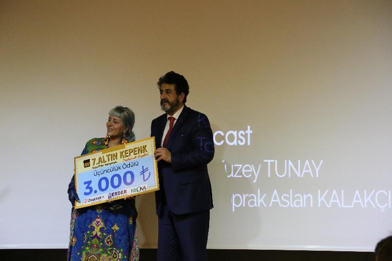 7. Altın Kepenk Film ödülleri Üsküdar Üniversitesinde sahiplerini buldu 9