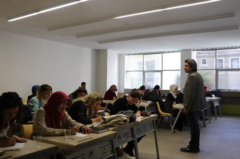Resim sınırlı olan dili açar