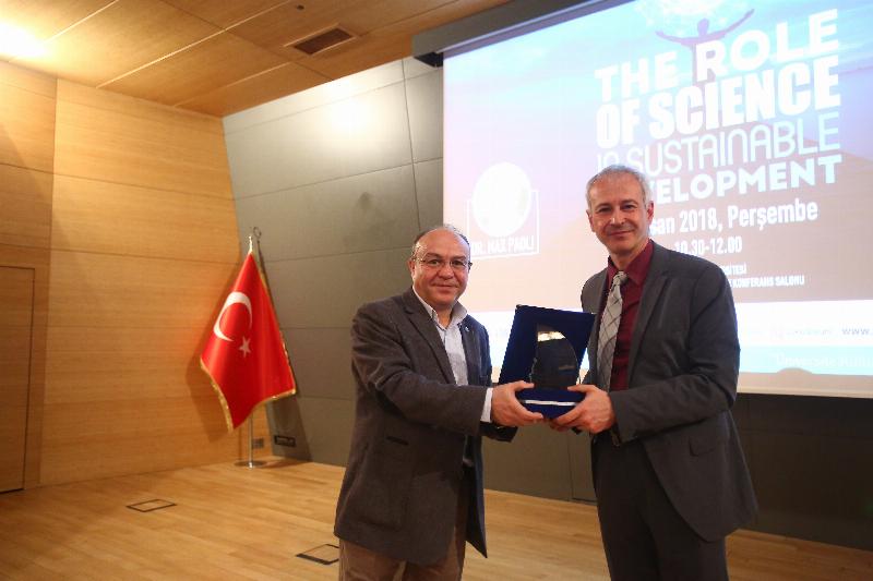 Dr. Max Paoli who directs the world science policy was in Üsküdar 3