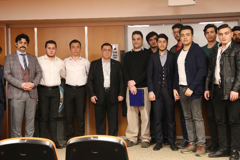 Enver Paşa Üsküdar Üniversitesinde konuşuldu 3