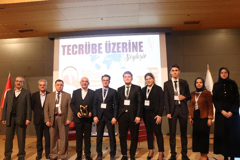 Parlamenter Ozan Ceyhun Üsküdar Üniversitesinde 5