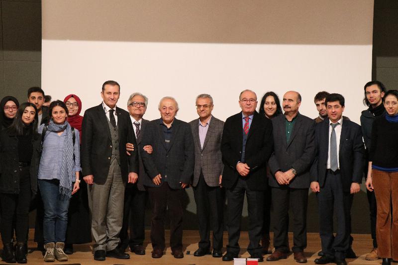 Prof. Dr. Hüsrev Hatemi Türk Toplumunda Yunus Emre ve Mevlana Etkisini Anlattı 4