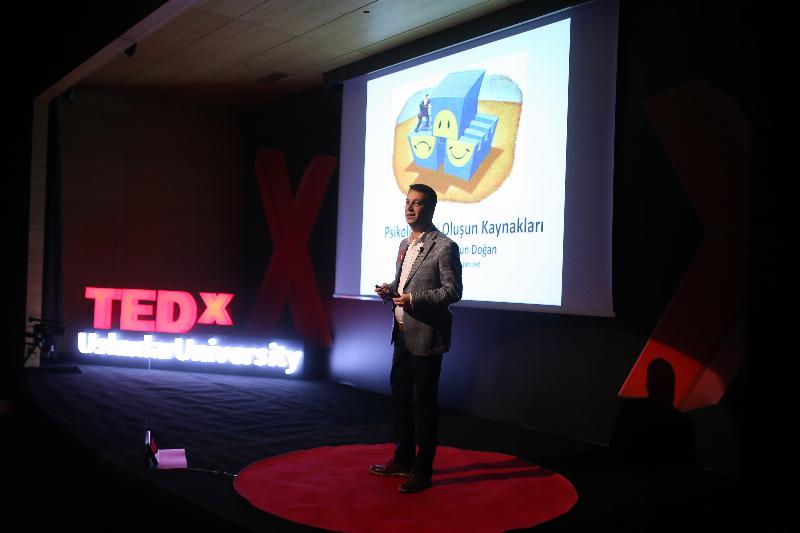 TEDx Uskudar University discussed the changing world 4