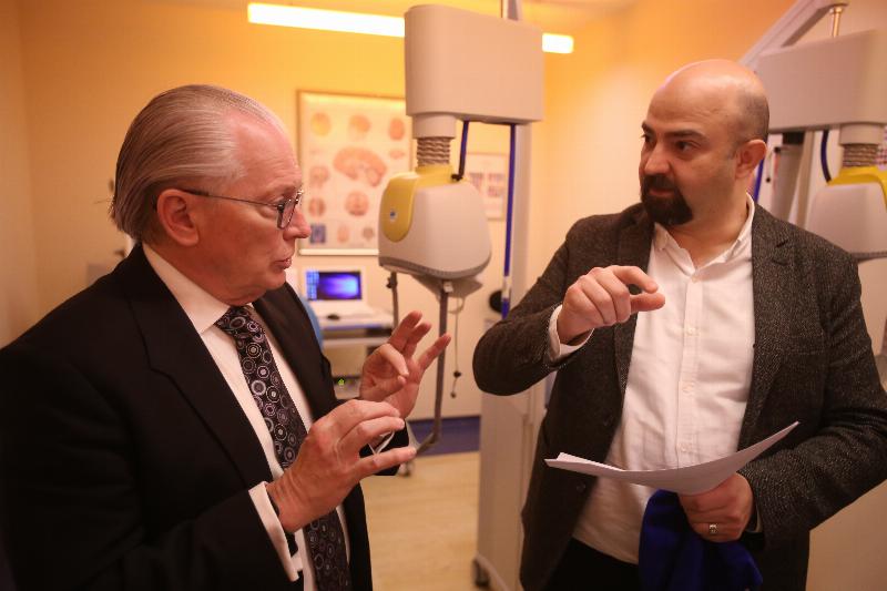 Prof. Stephen Stahl praised Üsküdar University and NPİSTANBUL Brain Hospital 3