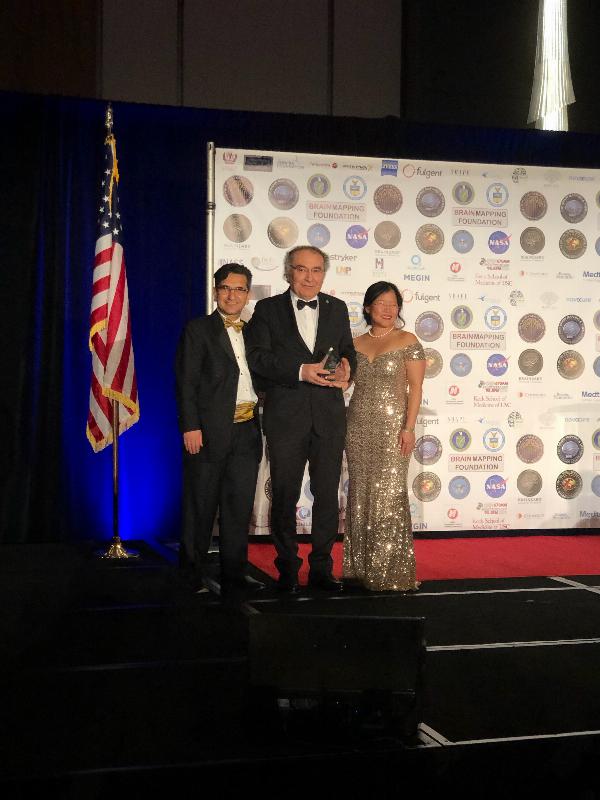 Prof. Dr. Nevzat Tarhan ve Nobel Ödüllü Eric Kandel  Golden Axon Ödül Töreni’nde buluştu 3
