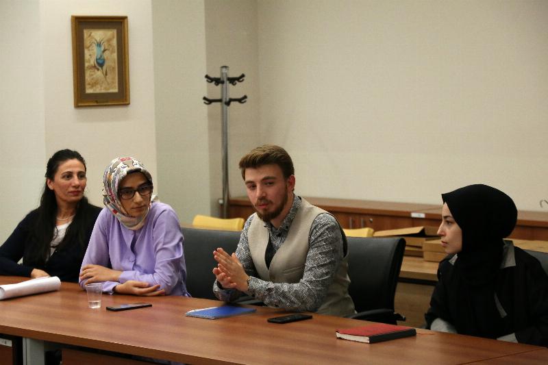Prof. Dr. Nevzat Tarhan öğrenci konseyi üyeleri ile bir araya geldi 3