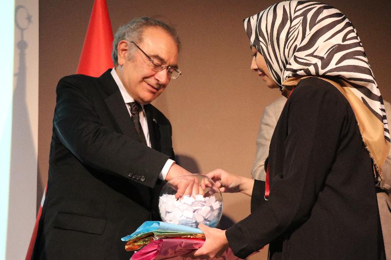 Prof. Dr. Nevzat Tarhan: “Anadolu irfanı akıyor, Türk bakıyor” 5