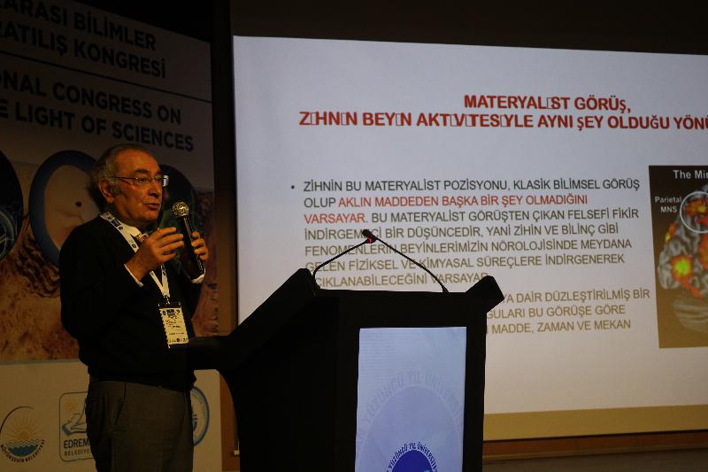 Prof. Dr. Nevzat Tarhan: “Metaverse, evrenin bir simülasyon olduğu ihtimalini güçlendiriyor” 2