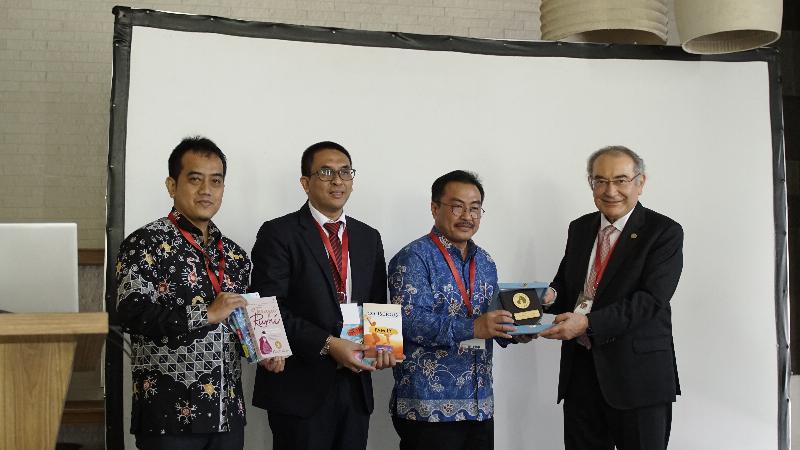 Endonezya’da Prof. Dr. Nevzat Tarhan’a Bestseller ödülü