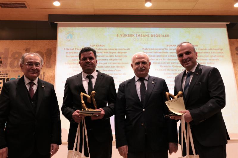 Üsküdar Üniversitesi 8. Yüksek İnsanî Değerler Ödülleri sahiplerini buldu 11