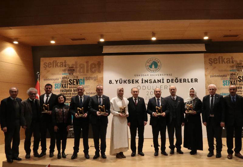 Üsküdar Üniversitesi 8. Yüksek İnsanî Değerler Ödülleri sahiplerini buldu